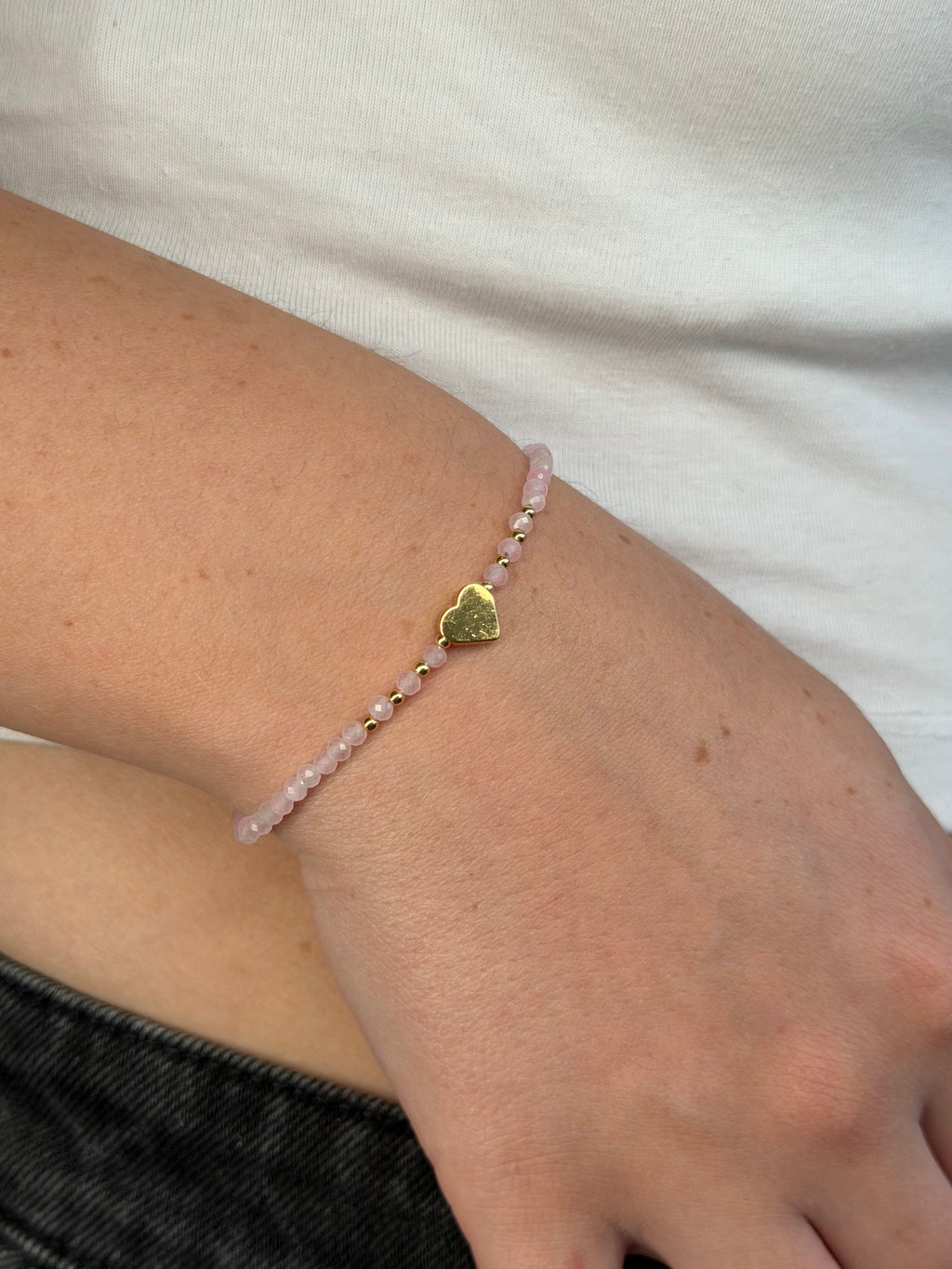 Bransoletka Pink Bracelet With a Gold Heart